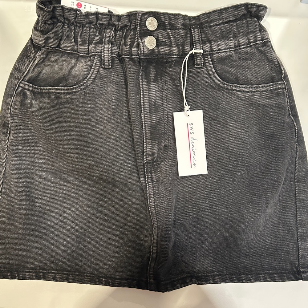 DENIM SKIRTW TAGS